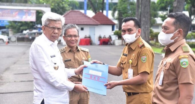 970 PNS Pemprov Sumsel Terima SK Kenaikan Pangkat