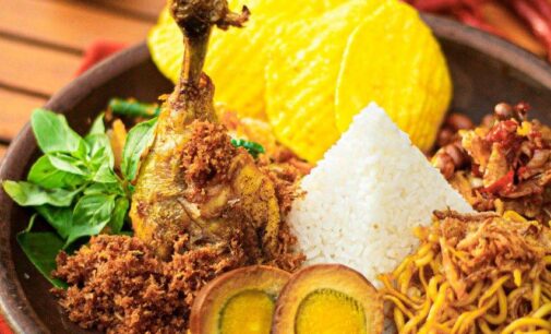 Nikmatnya Nasi Campur Kito dengan Harga Promo di Aston Palembang