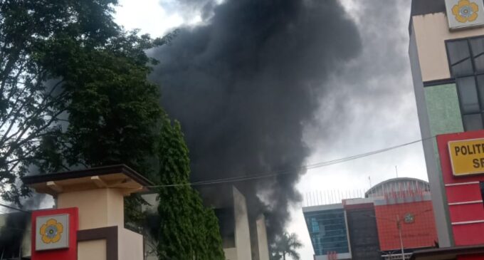 Akibat Dua Anak Kecil Main Korek Api, Gedung Riset Centre Polsri Terbakar