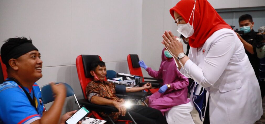 Donor Cinta Sriwijaya di Stasiun LRT Ampera