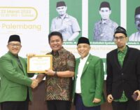 Herman Deru Terima Penghargaan Tokoh Terbaik dari DPP PUI