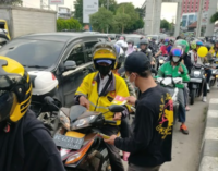 Maxim Palembang Bagikan Takjil dan Kunjungan ke Panti Asuhan