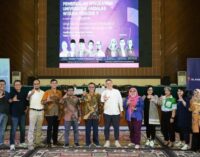 XLFL Beri Tips Hadapi Dunia Kerja Bagi Mahasiswa di Padang dan Bandung