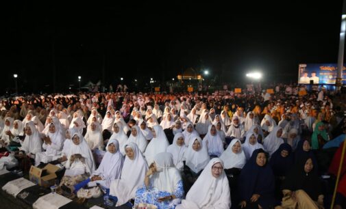 Ribuan Umat Muslim Hadiri Tabligh Akbar HUT Provinsi Sumsel ke 77 Tahun