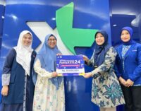 Menang Program Kuis Berhadiah, Dua Pelanggan XL Axiata Ini Bawa Pulang Uang Puluhan Juta Rupiah