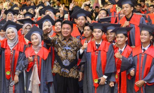 HD Berharap Para Hafidz dan Hafidzah Lulusan Al-Furqon Mengabdikan Diri ke Seantero Sumsel