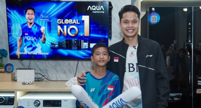 Kampanyekan “Inspire Future Dreams”, AQUA Elektronik Gelar Meet and Greet Bersama Anthony Ginting