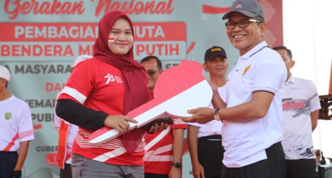 Pemprov Sumsel Bagikan 10 Juta Bendera Merah Putih