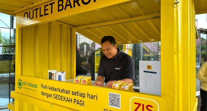 Bantu Perekonomian Warga, Indosat Region Sumatera Salurkan Outlet Barokah IM3 