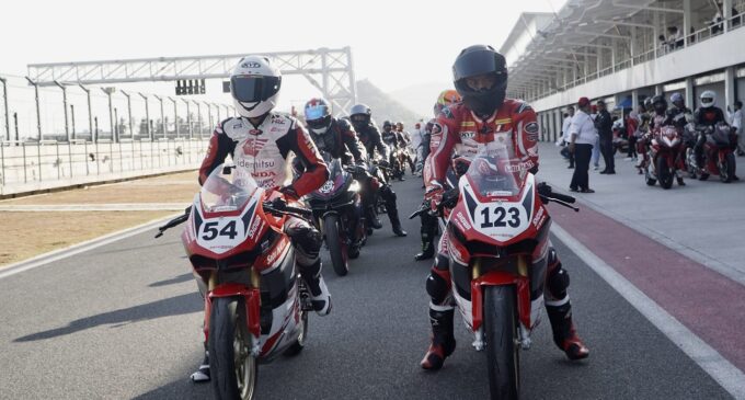 Komunitas Honda Jajal Performa CBR250RR di Sirkuit Mandalika