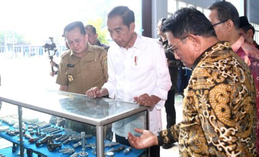 Presiden RI Jokowi Bersama Pj Gubernur Sumsel Agus Fatoni Tinjau SMKN 2 Palembang