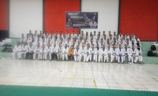 Taekwondo Indonesia Sumsel Latihan Rutin Bersama Master Alisan, Fokus Keseragaman Teknik