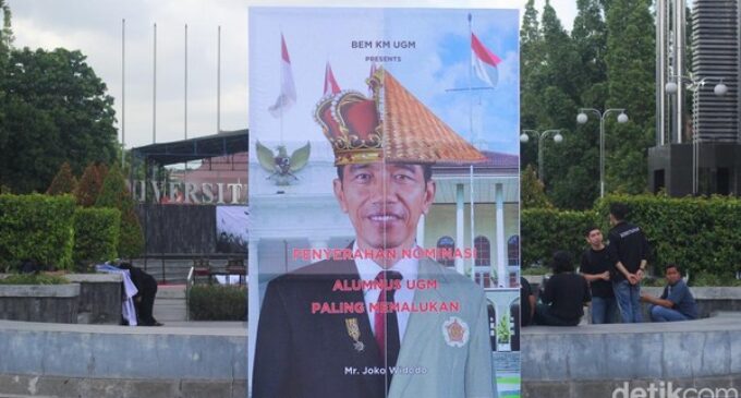 BEM KM UGM Beri Jokowi Nominasi Alumnus Paling Memalukan