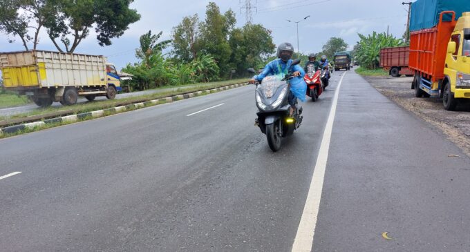 6 Tips Aman Berkendara Saat Musim Hujan Ala Safety Riding Instructor Astra Motor Sumsel