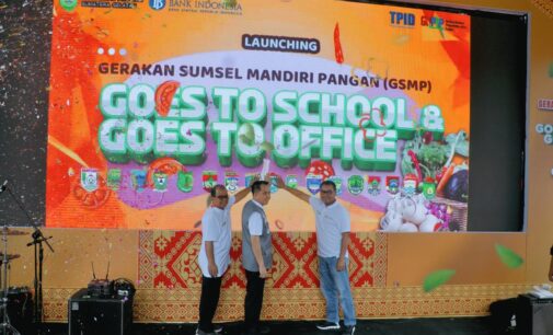 Launching GSMP Goes to School dan Office, BI Sumsel Berikan Bantuan 5 Ribu Bibit Cabai kepada Sekolah