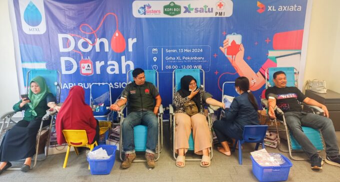 Karyawan XL Axiata Gelar Donor Darah di Pekanbaru