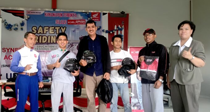 Astra Motor Sumsel Gelar Edukasi Safety Riding di Pabrik Mie Sedaap