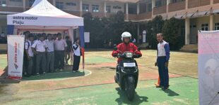Astra Motor Sumsel Gelar Safety Riding – Fomo di SMA Adabiyah Palembang