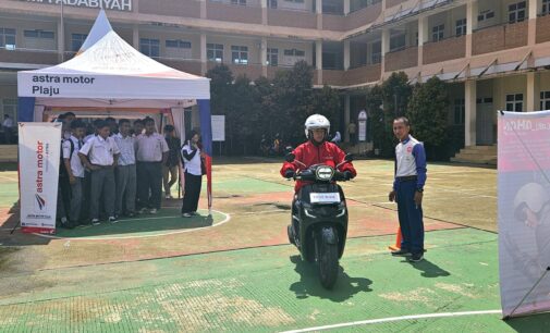 Astra Motor Sumsel Gelar Safety Riding – Fomo di SMA Adabiyah Palembang