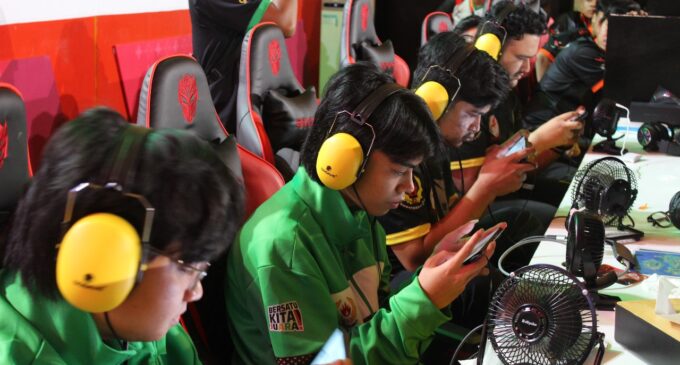 Layanan Khusus Tri bagi Pecinta E-Sport di PON XXI Aceh-Sumut