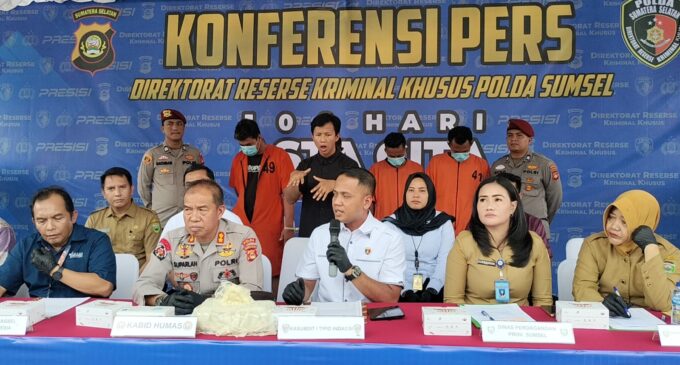 Polda Sumsel Tangkap Sopir dan Kernet Selewengkan 17,2 Ton Pupuk Bersubsidi