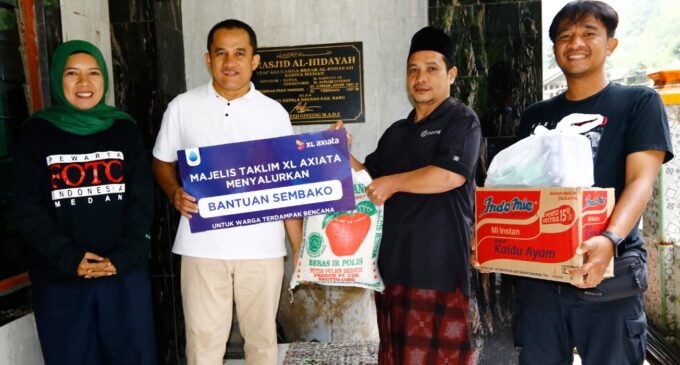 Karyawan XL Axiata Salurkan Bantuan untuk Korban Longsor di Karo