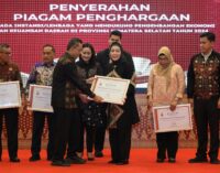 OJK Sumsel Beri Apresiasi Stakeholders Dukung Pengembangan Ekonomi dan Keuangan Daerah