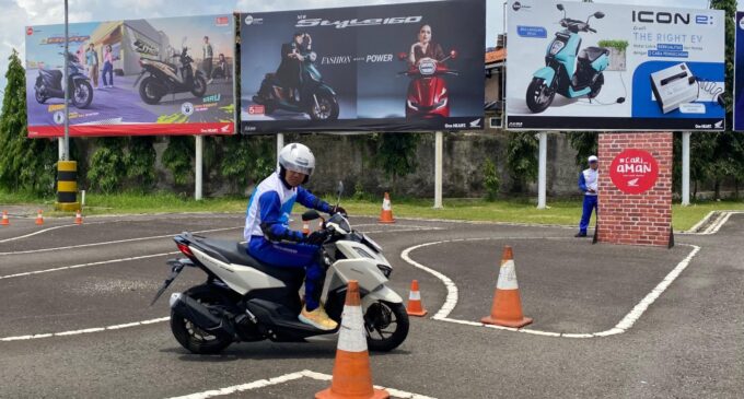 Instruktur Safety Riding Honda Cerahkan Ratusan Ribu Masyarakat