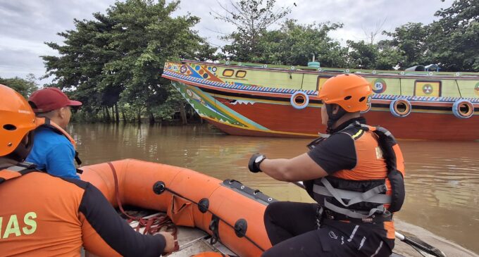 Perahu Pasutri Bocor, Satu Orang Tenggelam