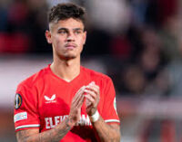 Ngeri, FC Twente Kumandangkan Indonesia Raya Saat Mees Hilgers Masuk Garuda Calling Timnas Indonesia