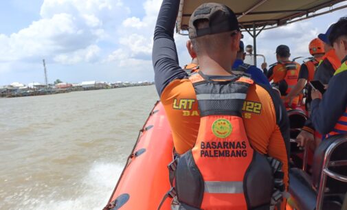 Nelayan Hilang Saat Mencari Ikan, Tim SAR Sisir Perairan Muara Sungsang