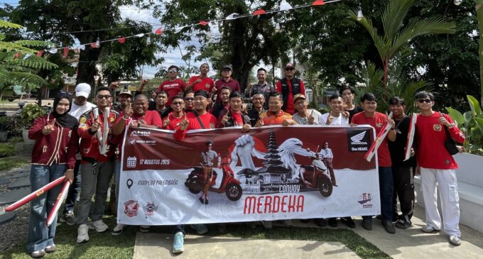 Semarak HUT RI ke-80 Bersama Komunitas Sepeda Motor Honda di Convoy Merdeka