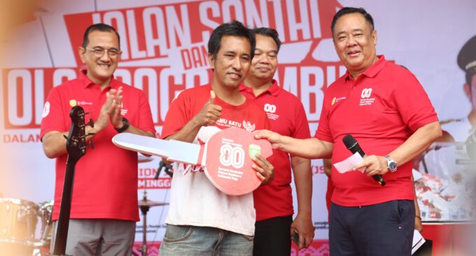 Gubernur Herman Deru Apresiasi Kemeriahan Jalan Santai dan Lomba Rakyat Warnai HUT RI ke-80 di Sumsel