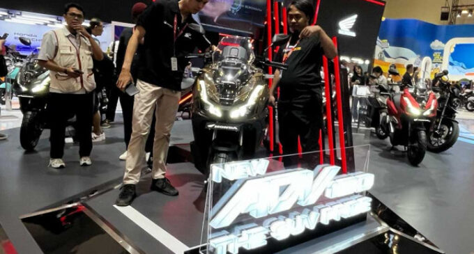 Honda Tebar Pesona di IMOS 2025, New ADV 160 Jadi Magnet Utama