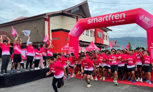 SMARTFREN Fun Run 2025 di Tapanuli Tengah Raih Rekor Muri