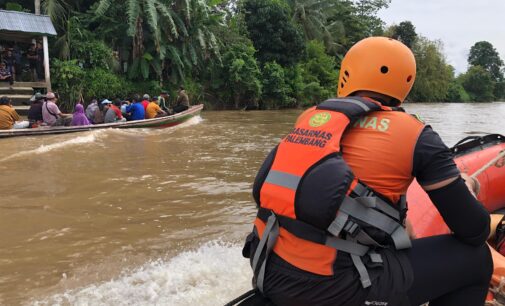 Perahu Getek Oleng, Satu Orang Hilang Tenggelam di Sungai Siguci