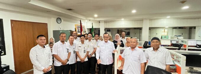 Sekda Edward Candra Silaturahmi ke Kantor OPD Usai Libur Lebaran, Pastikan Pelayanan Publik Tetap Prima