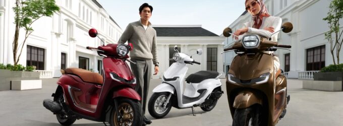 Semakin Mewah dan Retro, New Honda Stylo 160 Hadir dengan Warna Spesial Burgundy