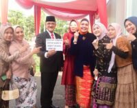 Sekda Sumsel Edward Candra Pimpin Apel Gabungan Peringatan Hari Kartini 2026