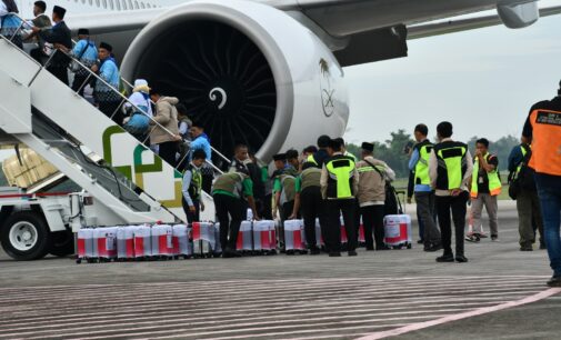 443 Jemaah Haji Kloter 1 Embarkasi Palembang Bertolak ke Tanah Suci