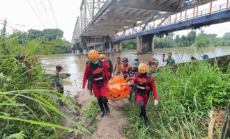 Tim SAR Temukan Jasad Siswi SMP yang Tenggelam di Sungai Komering