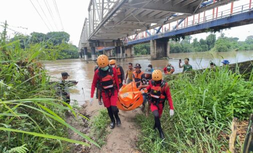 Tim SAR Temukan Jasad Siswi SMP yang Tenggelam di Sungai Komering