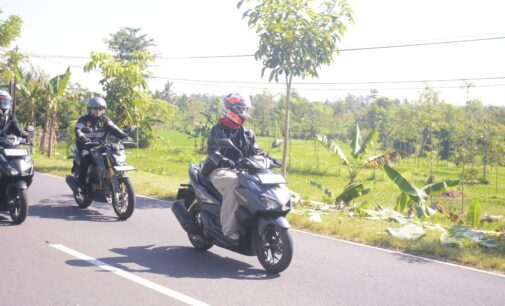 Astra Motor Sumsel Bagikan Tips Berkendara Aman di Cuaca Panas