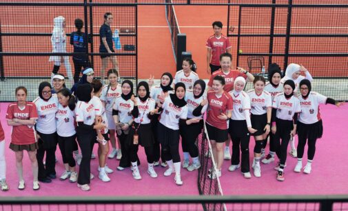 Buka Turnamen Padel Ende Vol. 1, Gubernur Herman Deru Tekankan Pentingnya Sportivitas dan Kebersamaan
