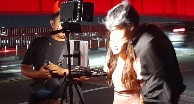 Sinyal Lancar, Omzet Naik : Cerita Photobooth Ampera di Era Tri 5G