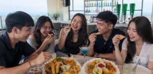 Hangout Gak Pake Mahal, The Zuri Punya Share More Platter