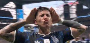 Comeback Gila ! Argentina Bungkam Inggris 2-1 di Menit Akhir