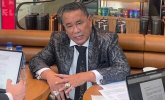 Followers Instagram Hotman Paris Anjlok Usai Bela Febri Ardiansyah