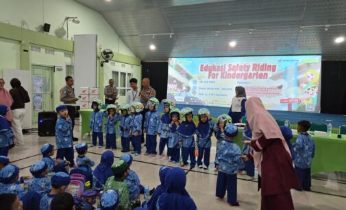 Astra Motor Sumsel Terus Gaungkan #Cari_Aman Melalui Edukasi Safety Riding di Sekolah