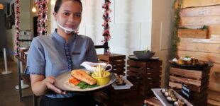 Baru ! FRESQA Bistro BATIQA Palembang Luncurkan Menu Signature, Buka 24 Jam Buat Umum